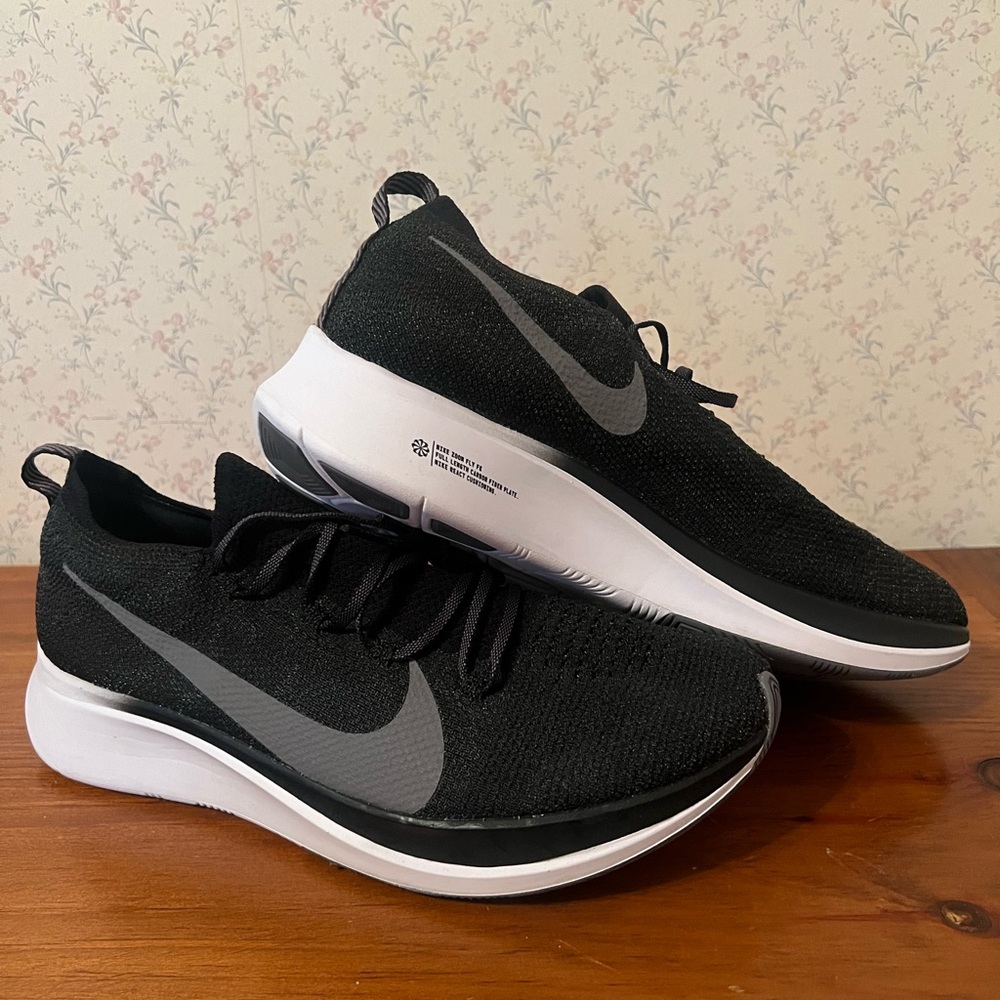 Nike Zoom Fly FK Flykint Black Gunsmoke White Running shoes New without box
